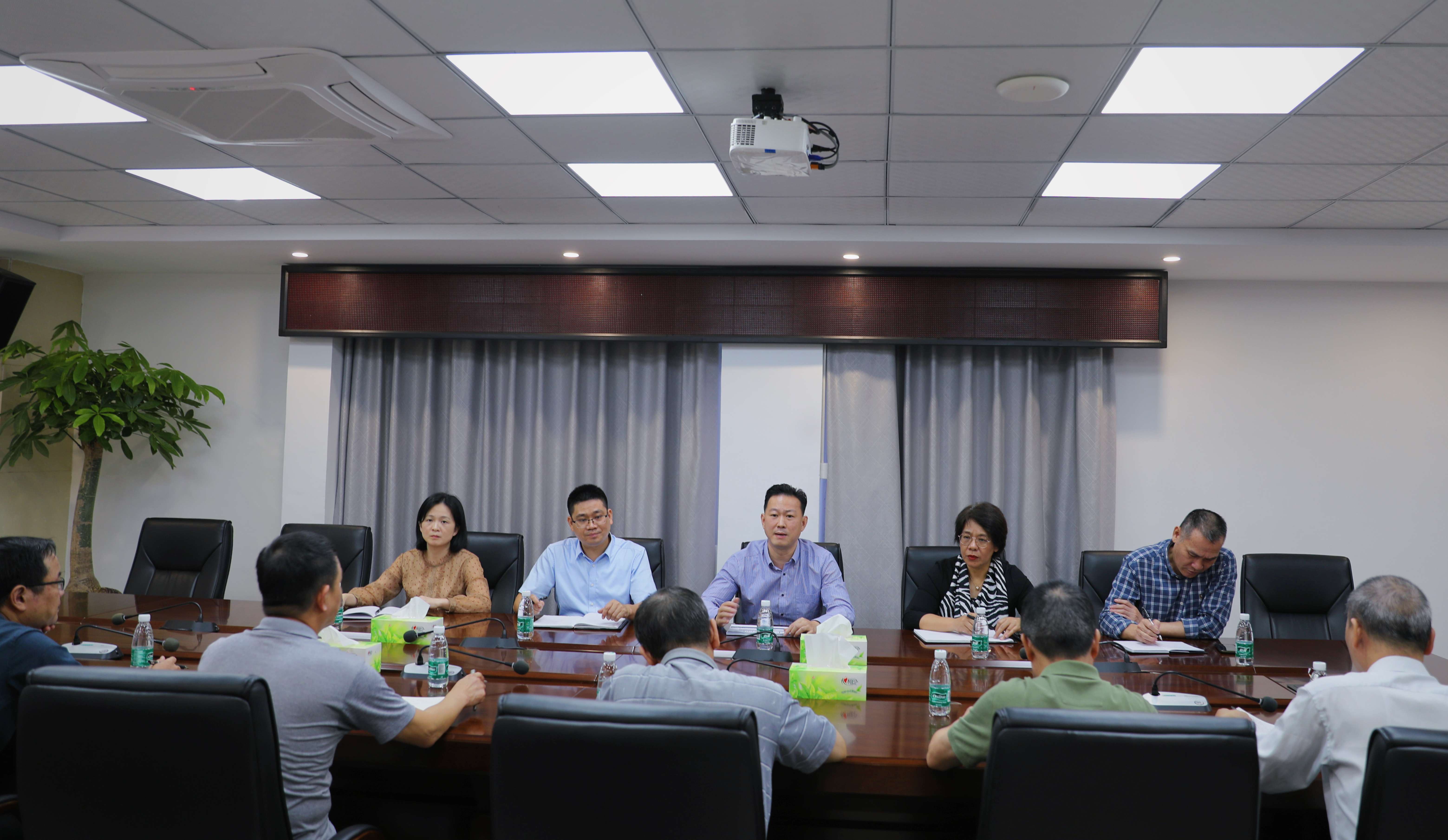 166746930075534.jpg 166746930075534.jpg